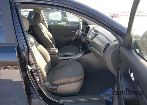 2015 Kia Sportage Lx z USA, uszkodzony, nr VIN KNDPBCAC0F7752364